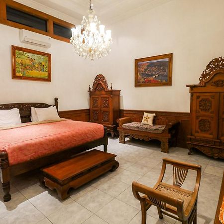 Rumah Pesik Art & Heritage Hotel Gondowulung المظهر الخارجي الصورة