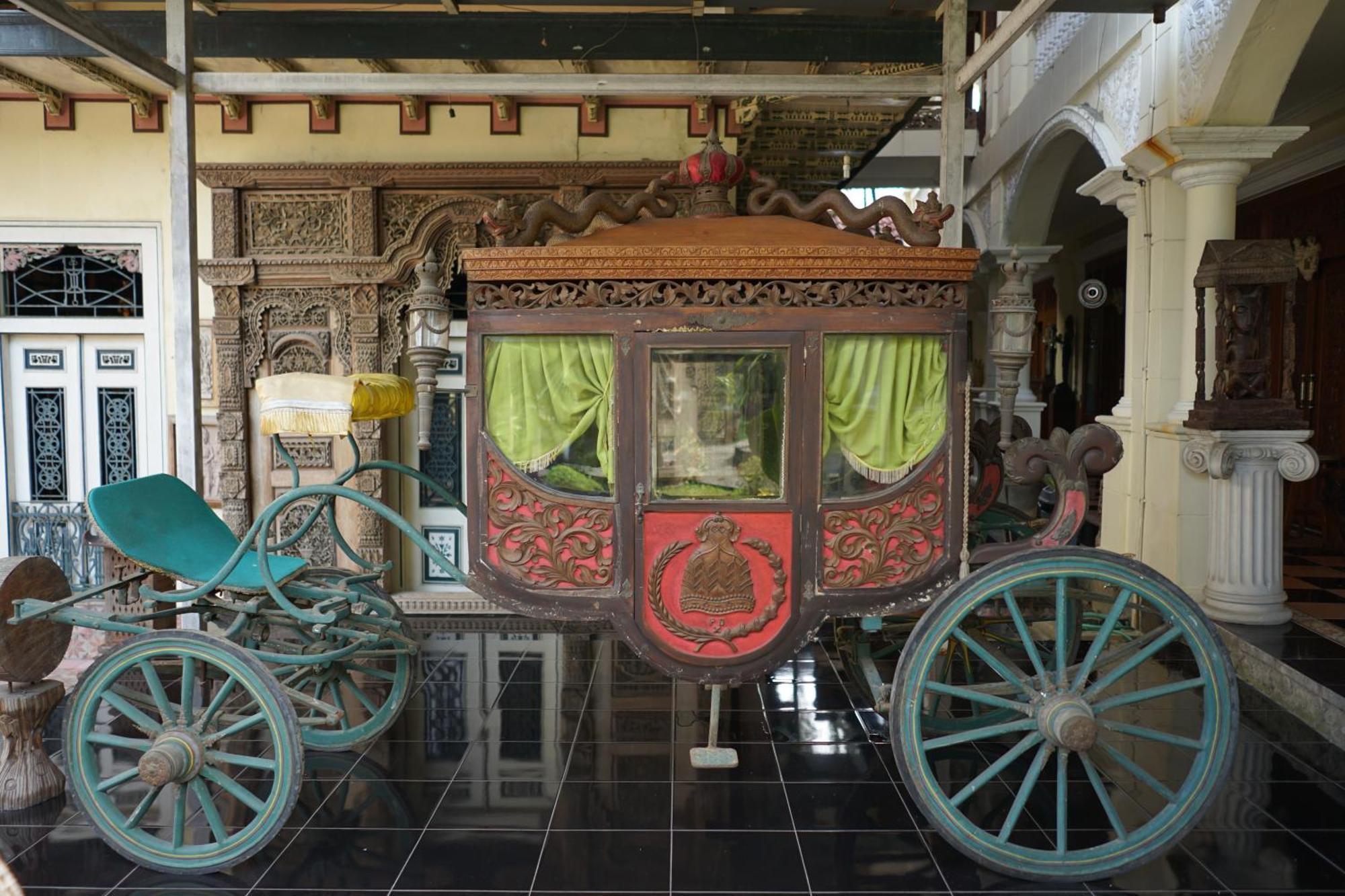 Rumah Pesik Art & Heritage Hotel Gondowulung المظهر الخارجي الصورة