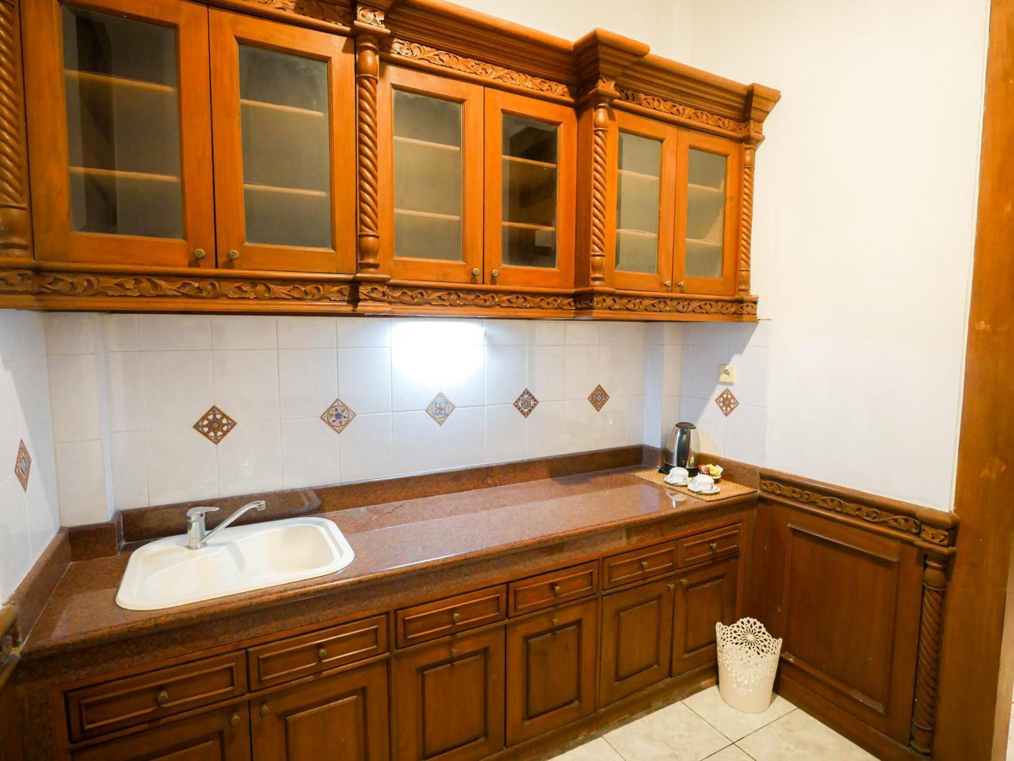 Rumah Pesik Art & Heritage Hotel Gondowulung المظهر الخارجي الصورة