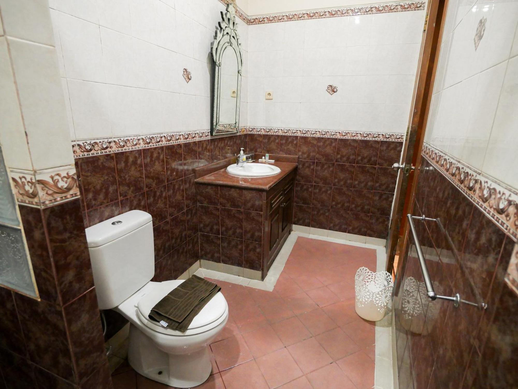 Rumah Pesik Art & Heritage Hotel Gondowulung المظهر الخارجي الصورة