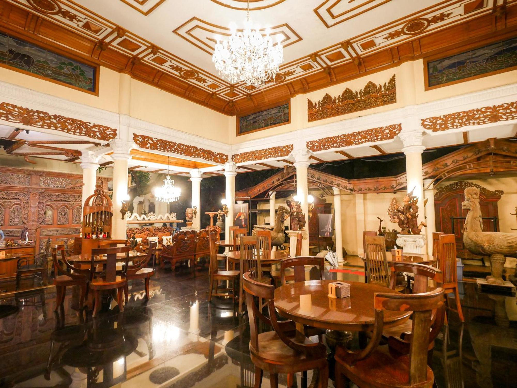 Rumah Pesik Art & Heritage Hotel Gondowulung المظهر الخارجي الصورة